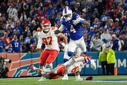Bell Cow Updates: RB Touch Leaders and Largest Projected Workloads for Week 1